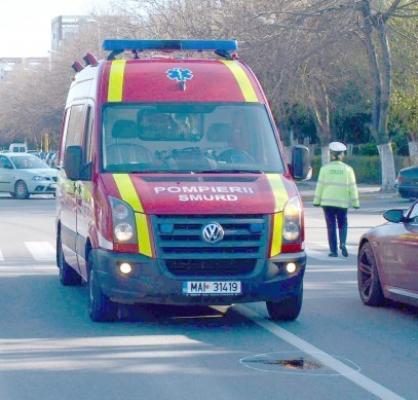 Accident rutier groaznic: şoferul Primăriei Valu lui Traian, în comă la Judeţean